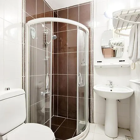 Dınar Hotell