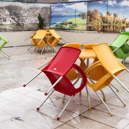 Hotell Dınar