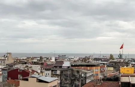 Dinar Istanbul