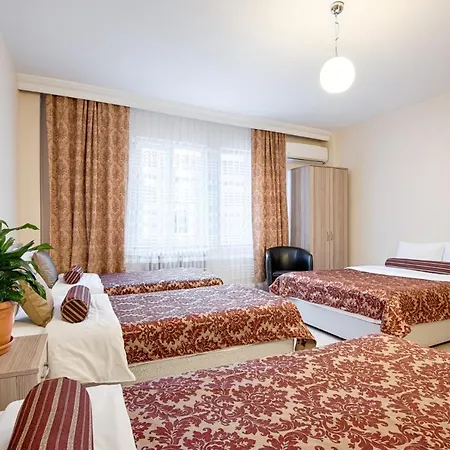 Dinar Hotel 2*